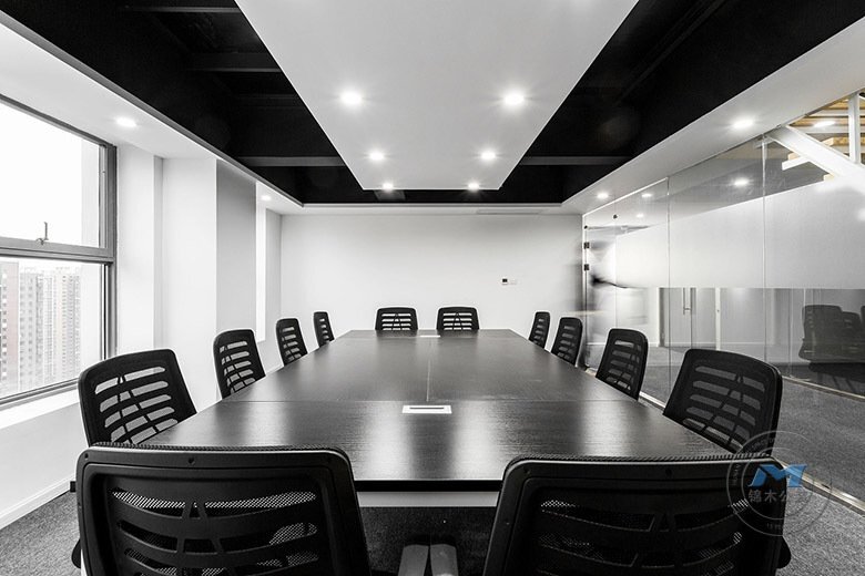 知名企業(yè)復(fù)式辦公室裝修設(shè)計效果圖會議室
