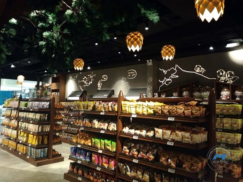連鎖零售品牌門店裝修設(shè)計(jì)小食品區(qū)